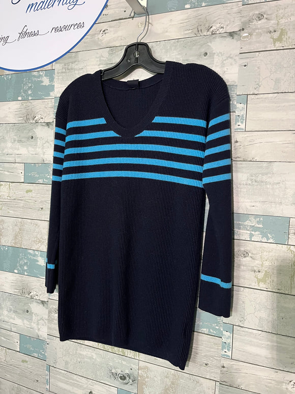 Gap Maternity top