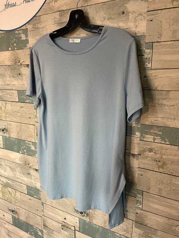 Ekouaer maternity top