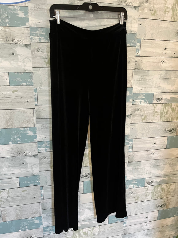 Forever 21 maternity bottoms