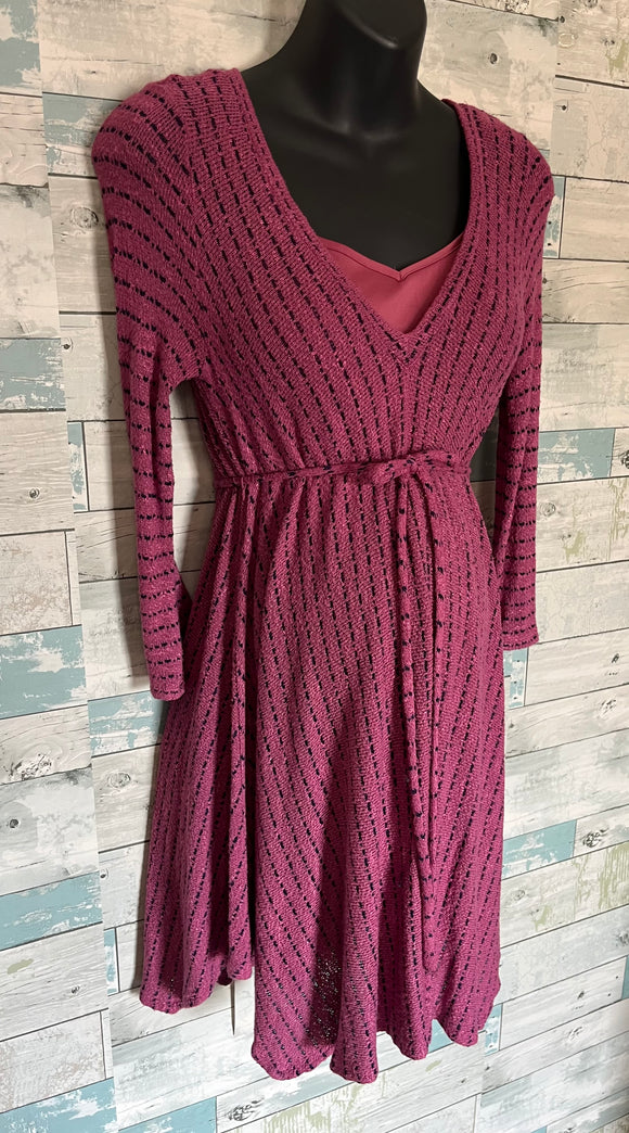 Jessica Simpson maternity dress