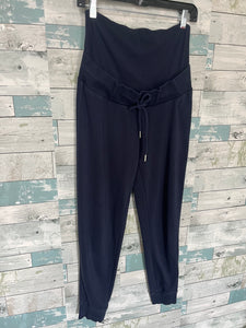 H&M Mama maternity bottoms