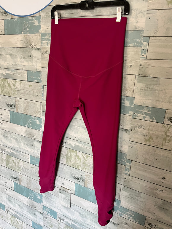 Old Navy Active maternity bottoms