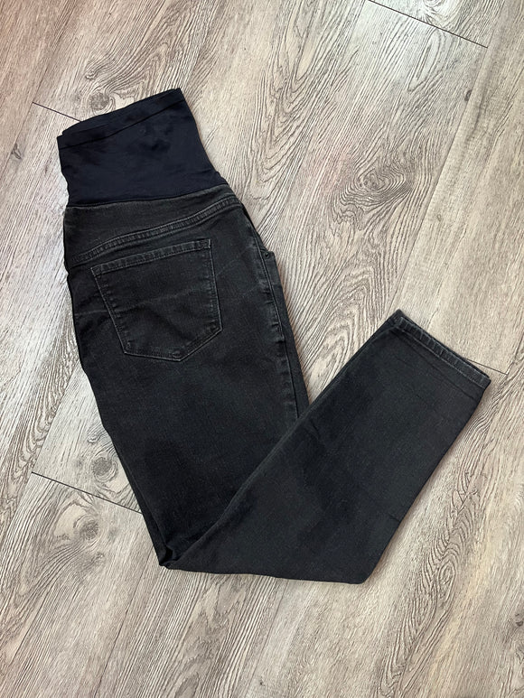 Old Navy maternity bottoms