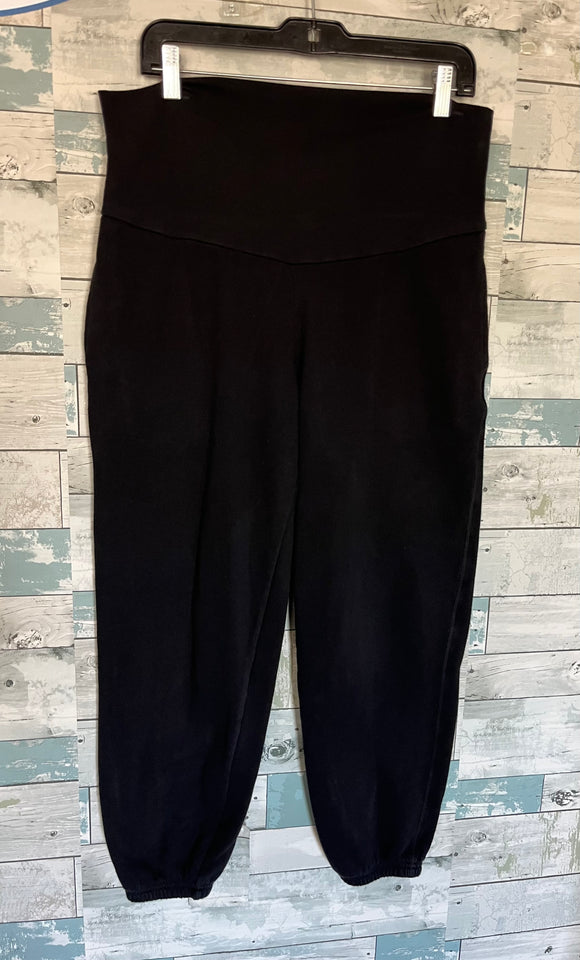 Old Navy Maternity bottoms