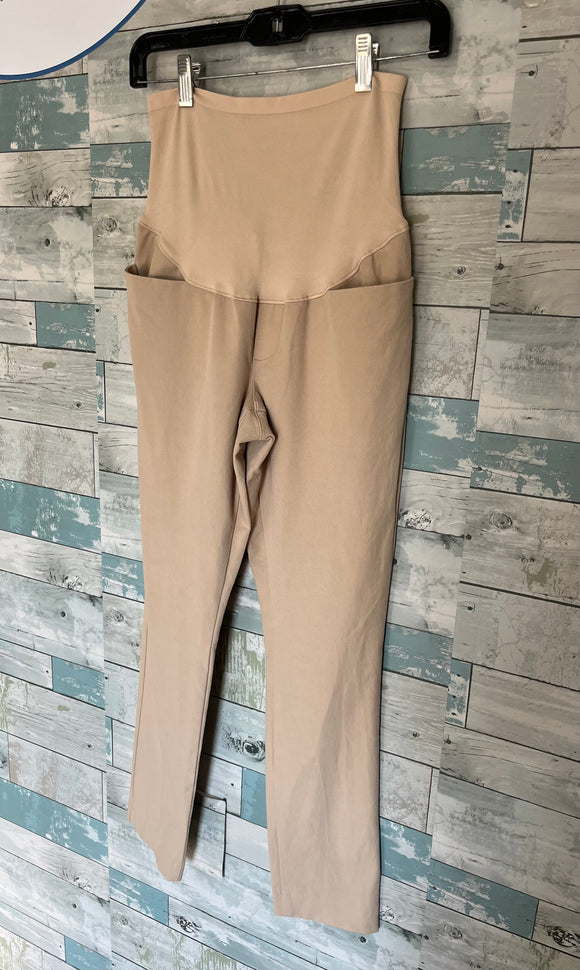 Old Navy Maternity Bottoms