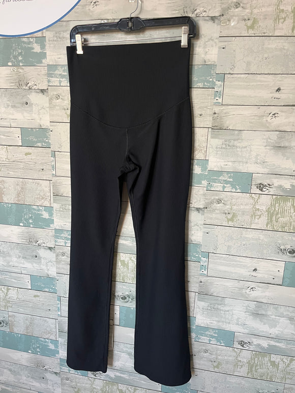 Maternity bottoms