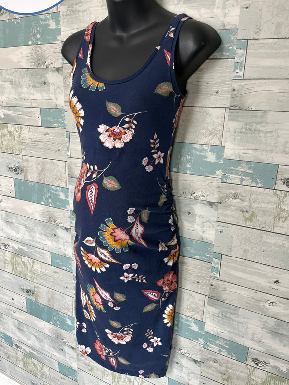 Old Navy Maternity dress  Dragonfly Maternity