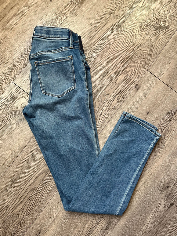 Old Navy Maternity bottoms