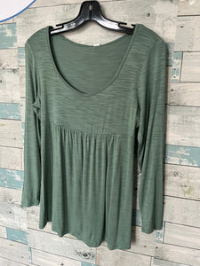 Old Navy Maternity top