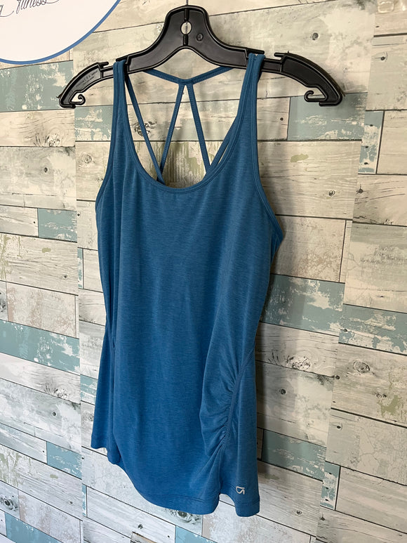 GapFit maternity top