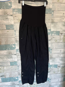 Motherhood Maternity bottoms