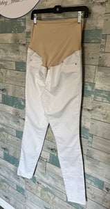 Old Navy maternity bottoms