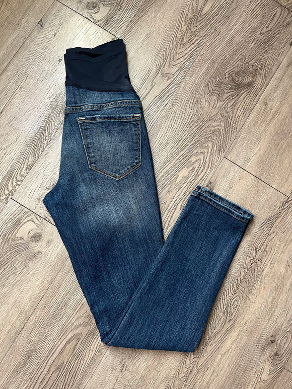 Old Navy Maternity bottoms
