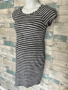 Thyme Maternity dress