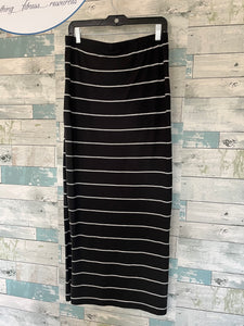 Only maternity skirt