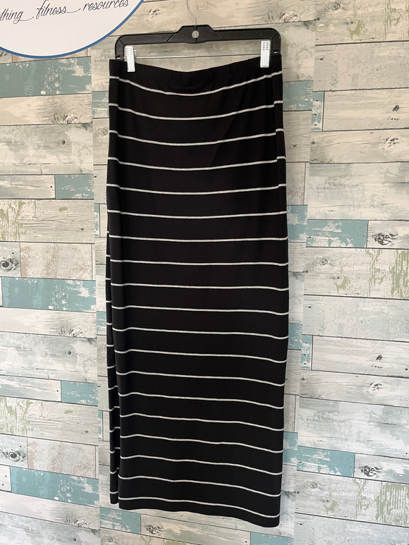 Only maternity skirt