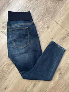 Gap Maternity bottoms
