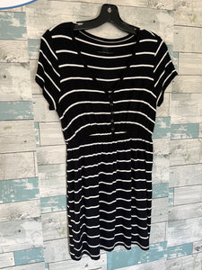 Motherhood Maternity top