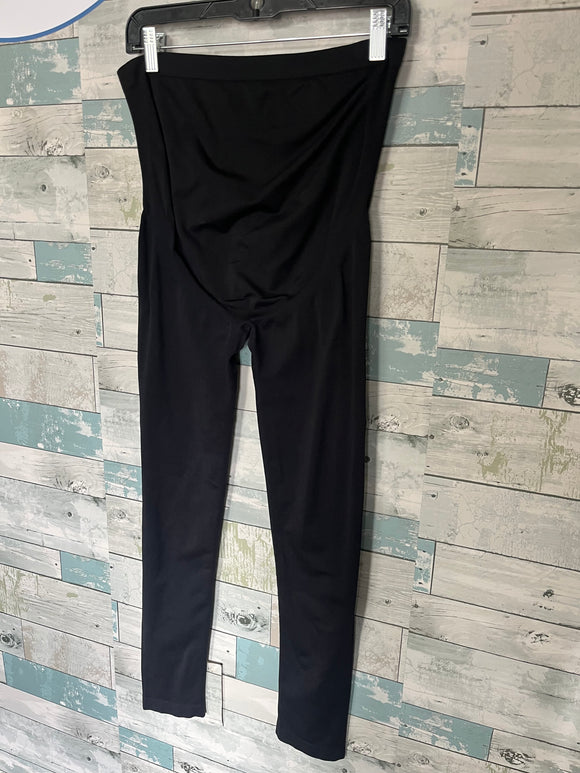 Maternity bottoms