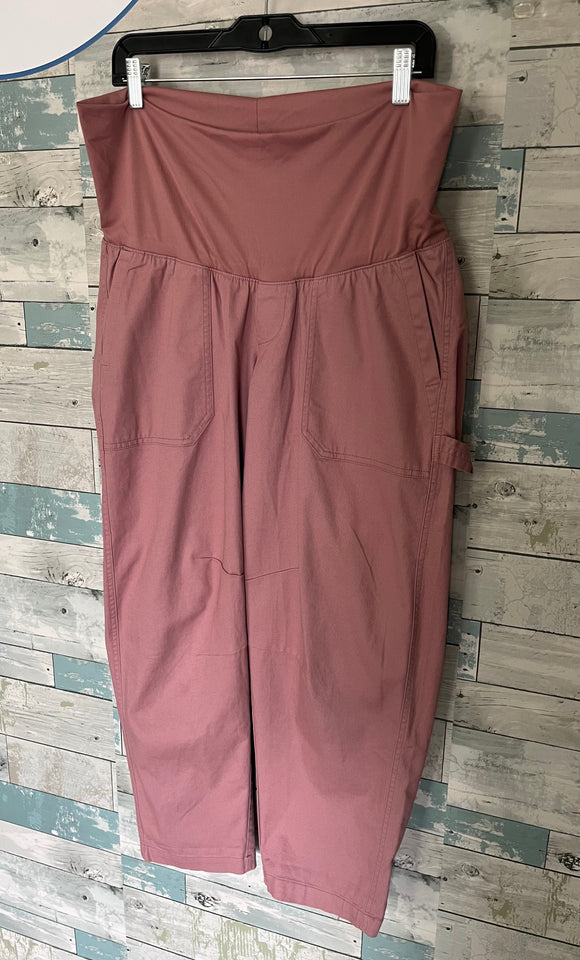 Old Navy Maternity Bottoms