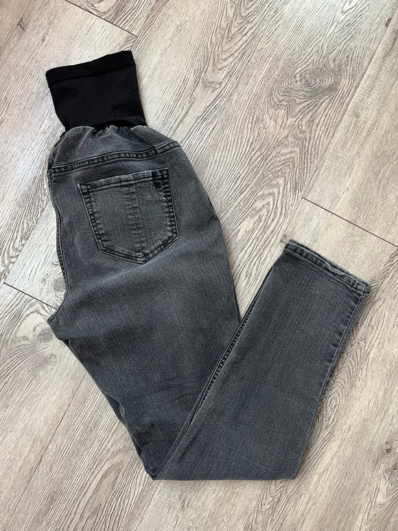 Jessica Simpson maternity bottoms