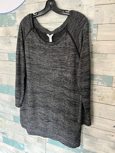 Thyme Maternity nursing top