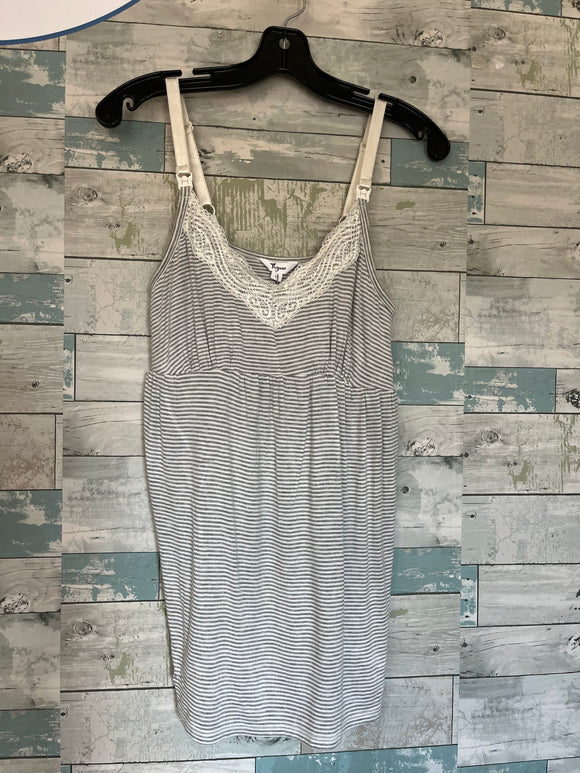 Thyme Maternity Nursing top