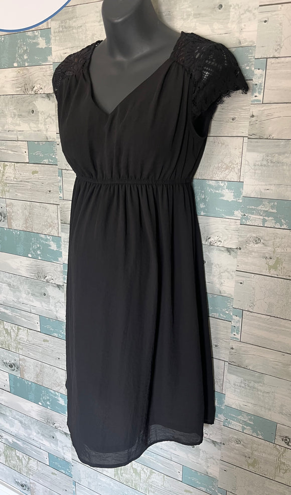 H&M Mama maternity dress