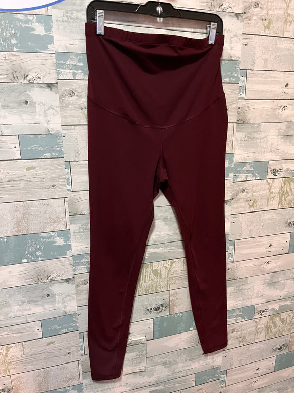 Old Navy Active Maternity bottoms