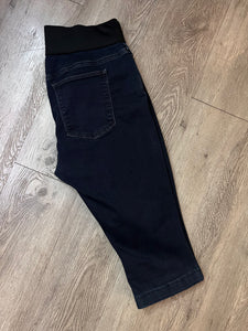 Gap Maternity bottoms