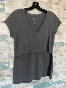 Thyme Maternity nursing top