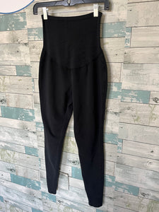 Old Navy Maternity bottoms