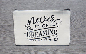 Mama Buzz Zipper Pouch - "Never stop dreaming"